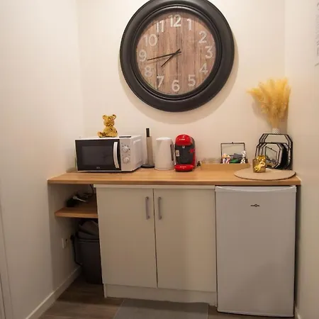 Avec Jacuzzi Privatif-golden Jacuzzi Leguevin