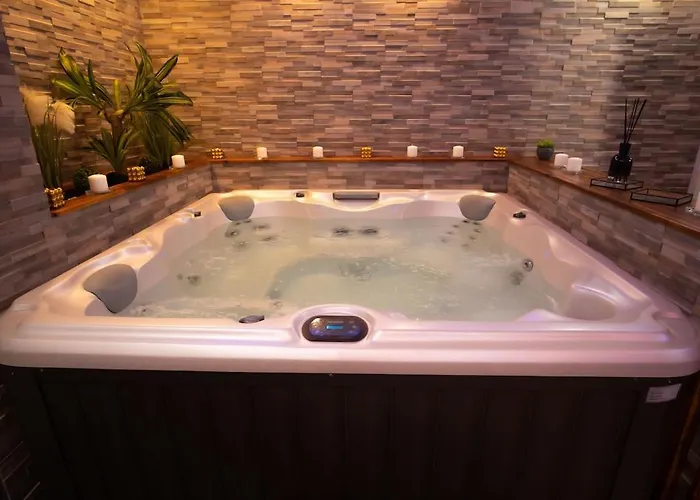 Apartamento Avec Jacuzzi Privatif-golden Jacuzzi